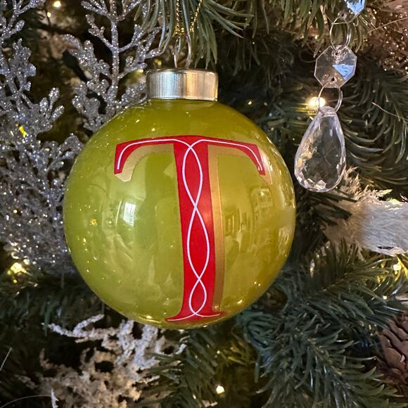 T initial Glass ornament monogram green red gold IN BOX NEW "T" Christmas - Picture 3 of 12